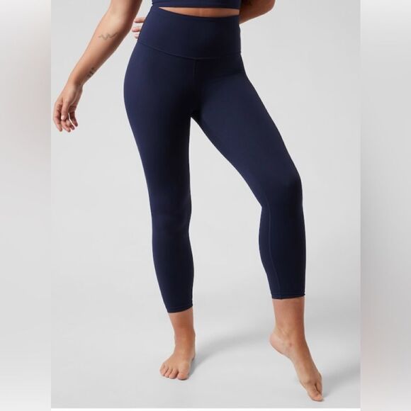 New without tags Athleta Ultra High Rise Elation 7/8 Tight. Navy Medium Petite